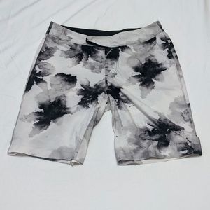 Lululemon Men's Board Shorts